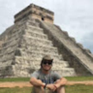 Meet your Posher, Manlio